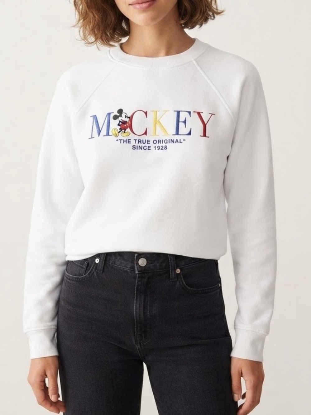 Disney Mickey Mouse embroidered white sweater, women’s yo